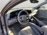 Used 2023 Hyundai Elantra SEL w/ Convenience Package image 6