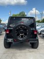 Used 2019 Jeep Wrangler Unlimited Sahara image 6