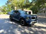 Used 2023 Kia Telluride EX w/ EX Captain's Chair Package image 3
