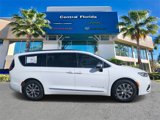 New 2025 Chrysler Pacifica Pinnacle image 4