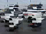 New 2025 Jeep Grand Cherokee Limited w/ Luxury Tech Group II image 4