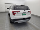 Used 2023 GMC Acadia SLE image 6