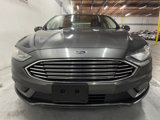 Used 2018 Ford Fusion SE image 3