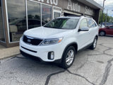 Used 2015 Kia Sorento LX image 2