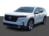 Used 2025 Honda Pilot EX-L image 3