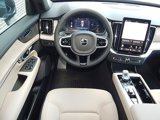 New 2025 Volvo XC90 T8 Plus w/ Protection Package Premier image 5