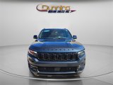 Used 2024 Jeep Wagoneer L Series II w/ Convenience Group I image 2