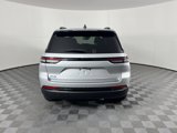 Used 2024 Jeep Grand Cherokee Altitude image 4