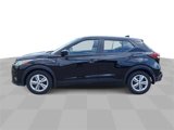 Used 2021 Nissan Kicks S image 5