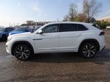 New 2025 Volkswagen Atlas Cross Sport SEL Premium R-Line image 2