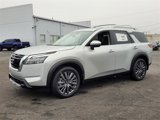 New 2025 Nissan Pathfinder SL w/ SL Premium Package image 3