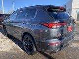 New 2025 Mitsubishi Outlander 4WD Plug-In Hybrid image 3