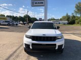 New 2025 Jeep Grand Cherokee L Altitude image 2