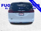 New 2026 Chrysler Pacifica Select image 4