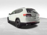 Used 2022 Volkswagen Atlas SE w/ Panoramic Sunroof Package image 4