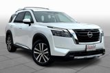 New 2025 Nissan Pathfinder Platinum image 2