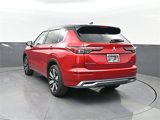 New 2025 Mitsubishi Outlander SEL image 3