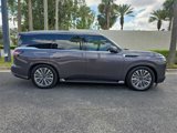 New 2025 INFINITI QX80 Luxe image 3
