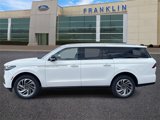 New 2025 Lincoln Navigator L Reserve image 4