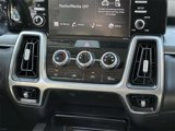 Certified 2022 Kia Sorento LX image 5