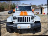 Used 2016 Jeep Wrangler Unlimited Sahara image 2