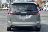 Used 2022 Chrysler Pacifica Limited w/ Uconnect Theater Family Group image 4