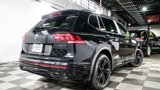 New 2024 Volkswagen Tiguan SE R-Line image 5