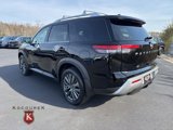 New 2025 Nissan Pathfinder SL w/ SL Premium Package image 5