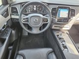 Used 2022 Volvo XC90 T8 Inscription image 6