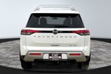 New 2025 Nissan Pathfinder SL w/ SL Premium Package image 4