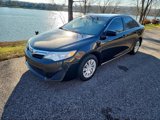 Used 2012 Toyota Camry L image 2