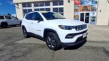 Used 2022 Jeep Compass Latitude image 2