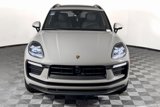 Certified 2025 Porsche Macan image 2