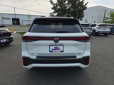 New 2025 Volkswagen Tiguan SE R-Line image 5