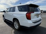 Used 2024 GMC Yukon SLT w/ SLT Luxury Package image 4