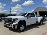 Used 2024 GMC Sierra 3500 SLE w/ SLE Convenience Package image 3