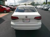 Used 2016 Volkswagen Jetta SE image 2