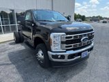 New 2025 Ford F350 4x4 Regular Cab DRW Super Duty image 3