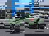New 2025 Chevrolet Trax ACTIV w/ Sunroof Package image 3