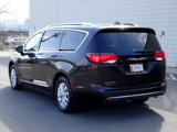 Used 2019 Chrysler Pacifica Touring-L image 5