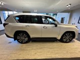 New 2025 Lexus LX 600 4WD w/ Luxury Package image 2