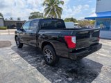 Used 2022 Nissan Titan SV image 5