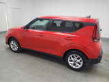 Used 2022 Kia Soul LX w/ Technology Package image 3