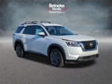 New 2025 Nissan Pathfinder SV image 3