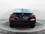 Used 2022 Toyota Camry SE image 4