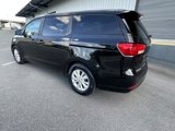Used 2017 Kia Sedona LX image 3