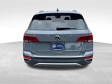 Used 2022 Volkswagen Taos SEL image 6