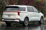 New 2025 Kia Carnival EX image 4
