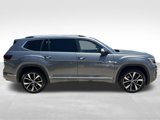 New 2025 Volkswagen Atlas SEL Premium R-Line image 3