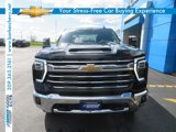 Used 2024 Chevrolet Silverado 2500 LTZ image 2